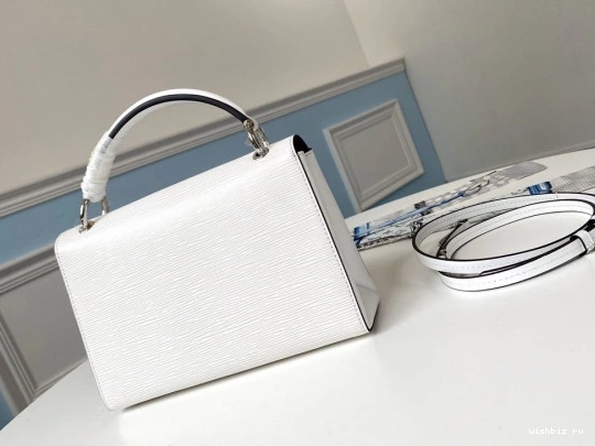 WIS POCHETTE VUITTON GRENELLE LOUIS 0802